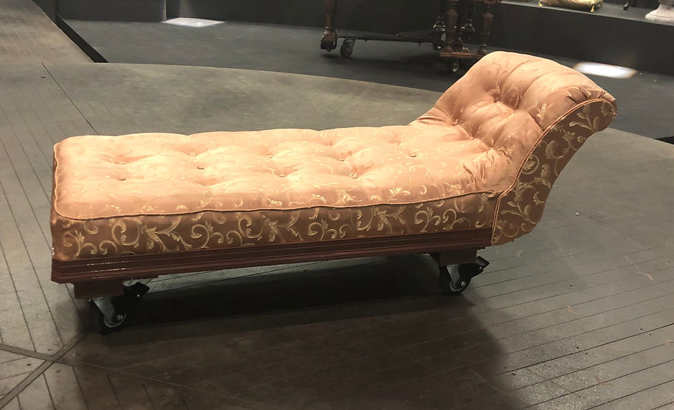 Fainting Couch Final look