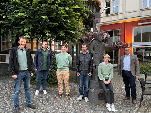 Landtagsabgeordneter Torsten Welling (CDU) im Austausch mit JU Mayen