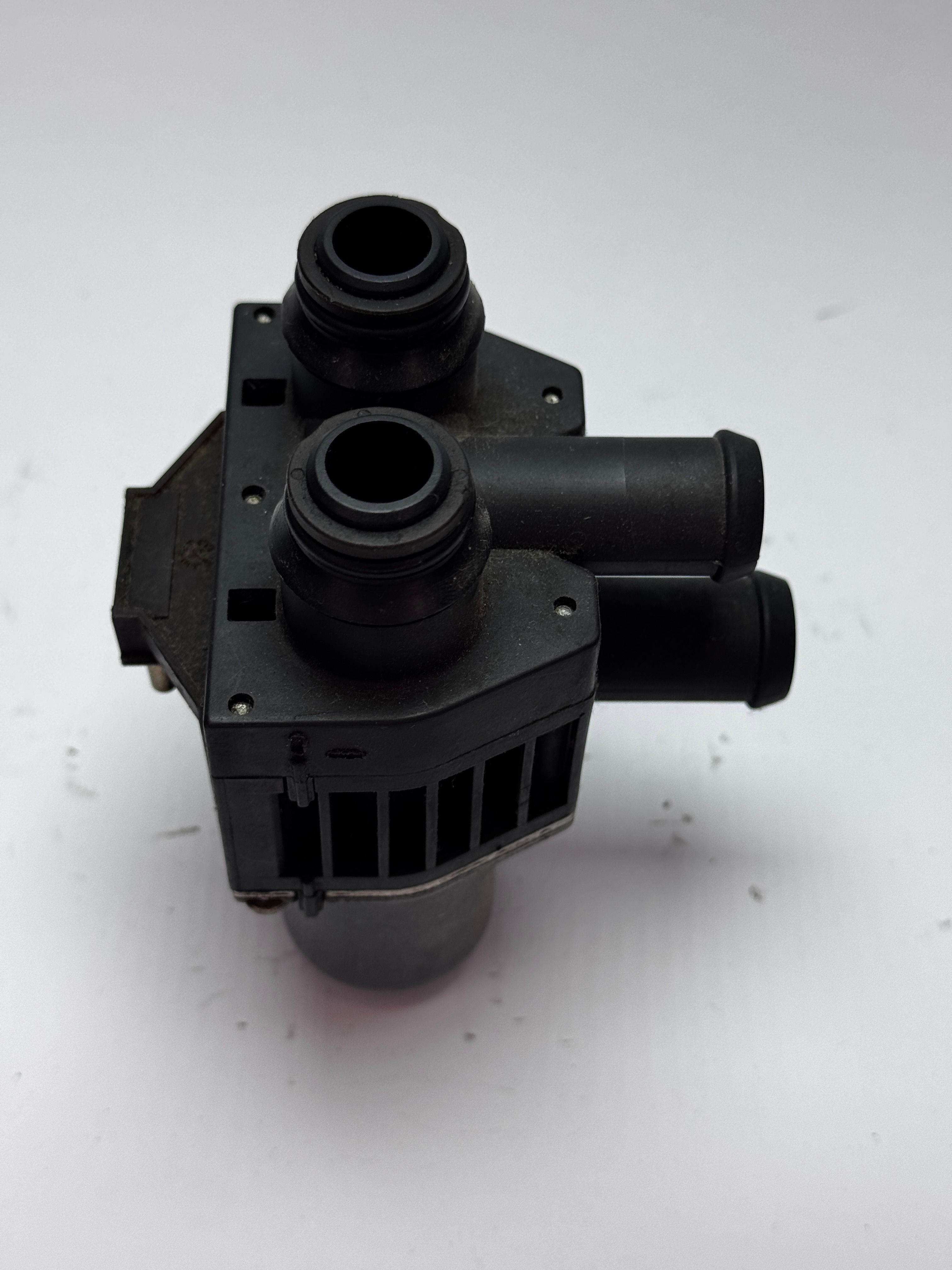 Клапан рідинний 