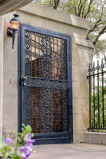 The exterior entry at The Gastonian