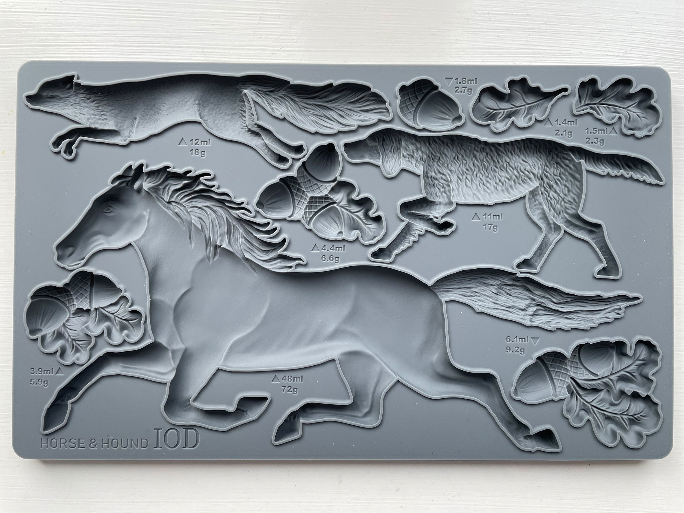 Horse and Hound- IOD Mould