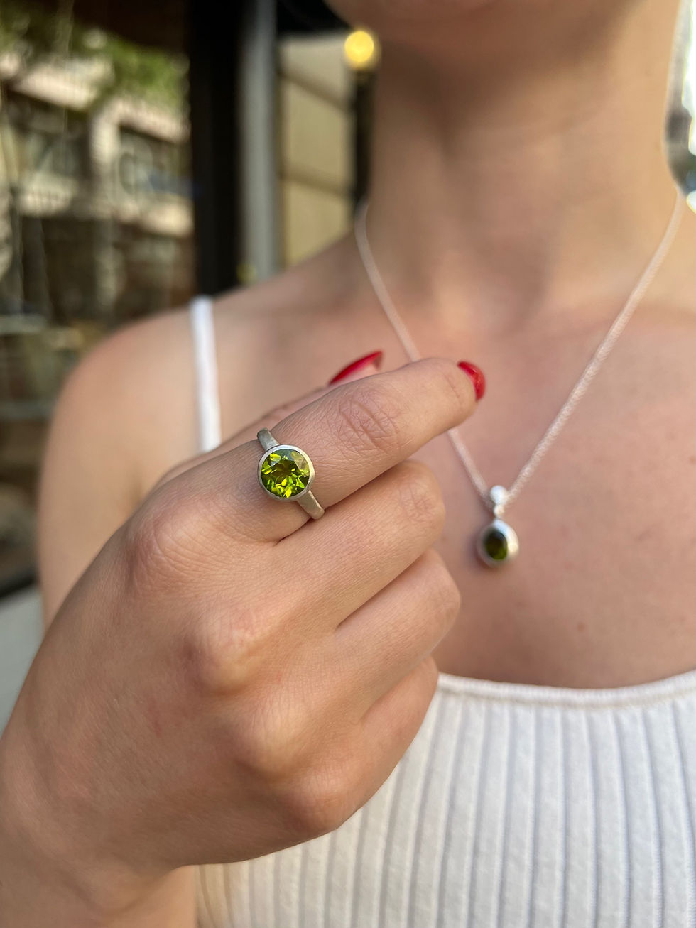 Thumbnail: Peridot Round  Dot Ring
