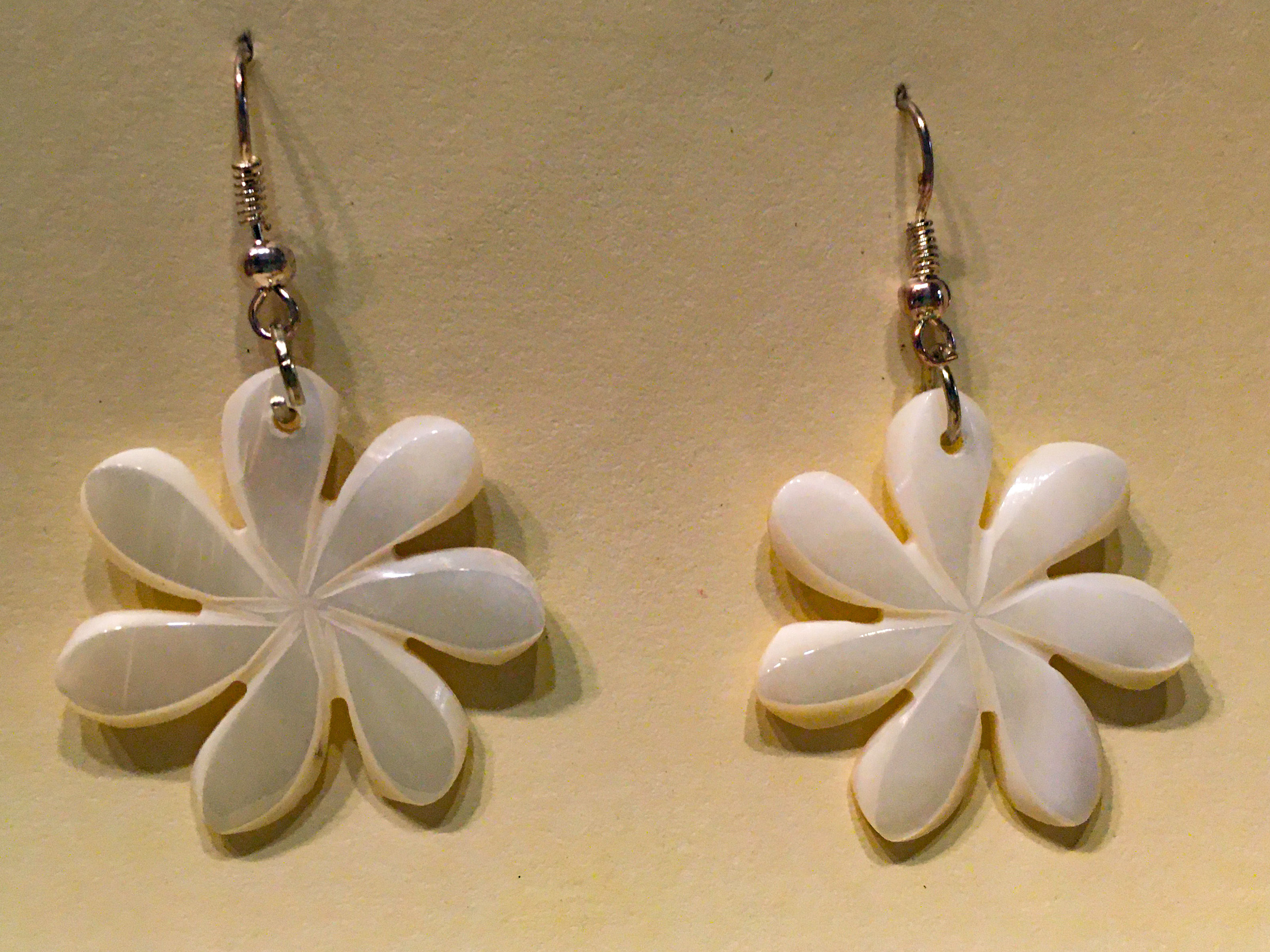 Flower Shell Earring