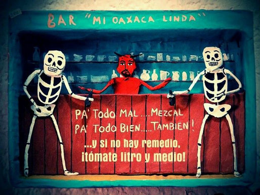 Mezcal en Día de Muertos y en Navidad: oportunidades para mejorar la economía del sector