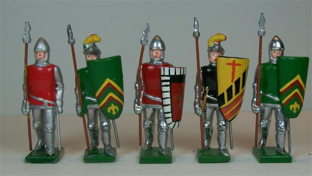 M105A - Medieval Men-at-Arms Mixed Lot - 5 pieces