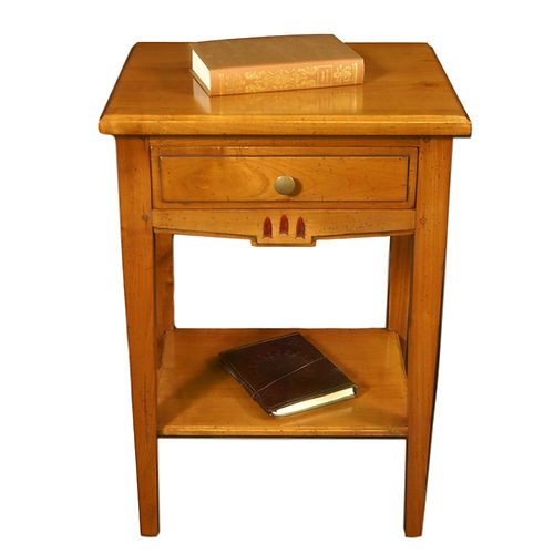table de nuit chevet en merisier massif teinté bois avec livre et calepins MELANIE face