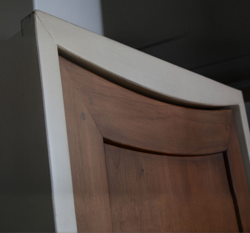 Miniature : Homme Debout SIENNA 2 portes 1 tiroir - merisier fumé gris perle