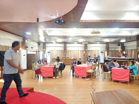 LECTURE ON GAD WITHOUT SNEAKERS