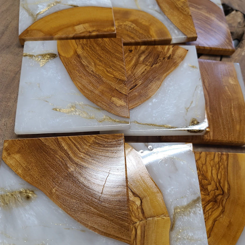 Thumbnail: Olive wood with White marble resin