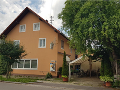 Beim Heine - davor Neuwirt - heute Familie Heinrich Bauer