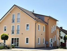 Alte Sparkasse - heute Ärztehaus in Moosinning