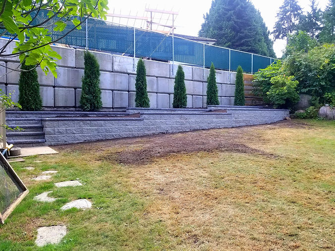 Tiered Retaining wall