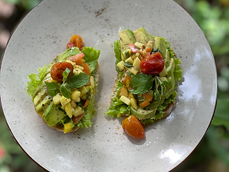 Mango Avocado Toast   V