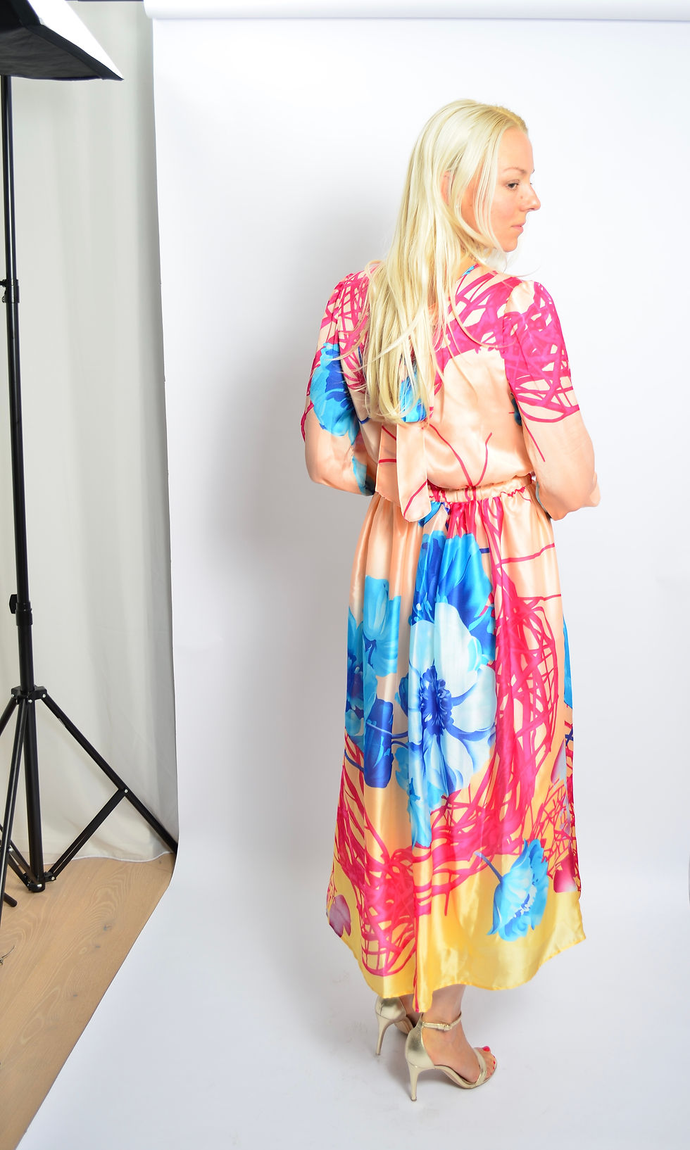 Miniaturbild: Silk Floral Dress