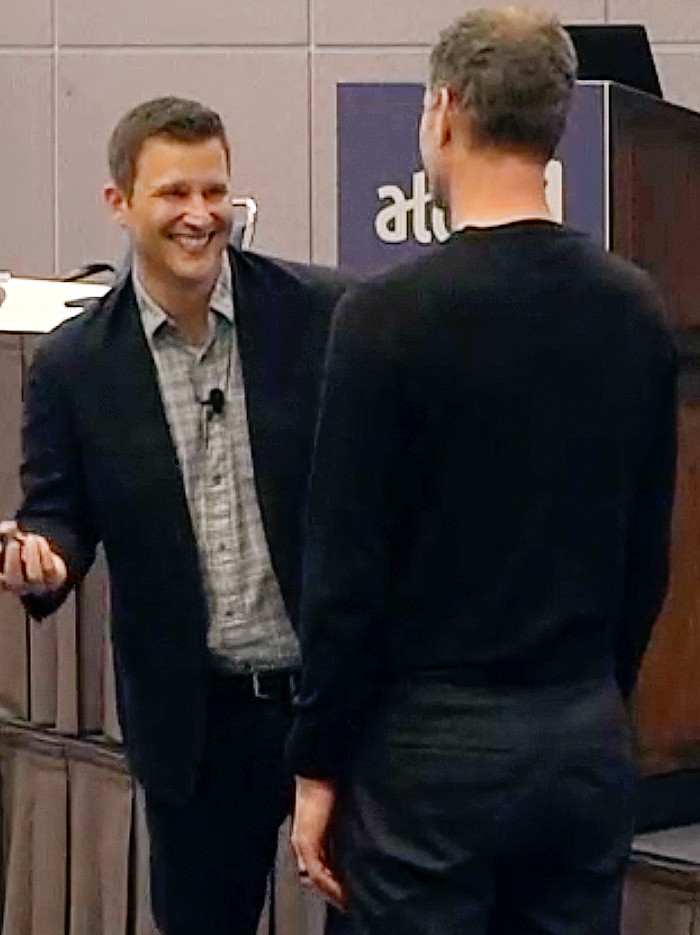 Vox Vera® CEO Paul Marchegiani coaching a corporate executive on authentic public speaking & compelling leadership presence