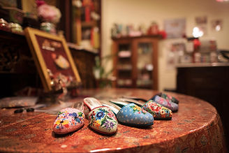 Beaded Slippers Floral Tablecloth Display, Rumah Bebe_medium.jpg