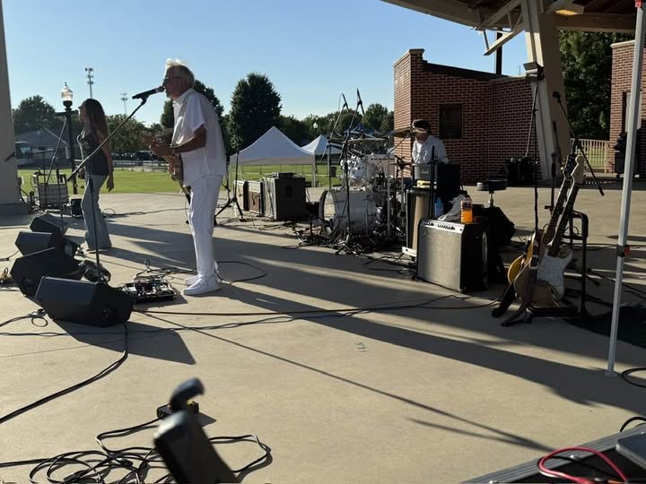 Robbie Ducey Band.jpg