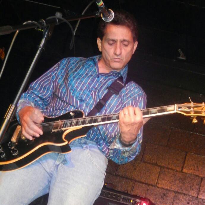 Mike Analone Solo Artist.jpg
