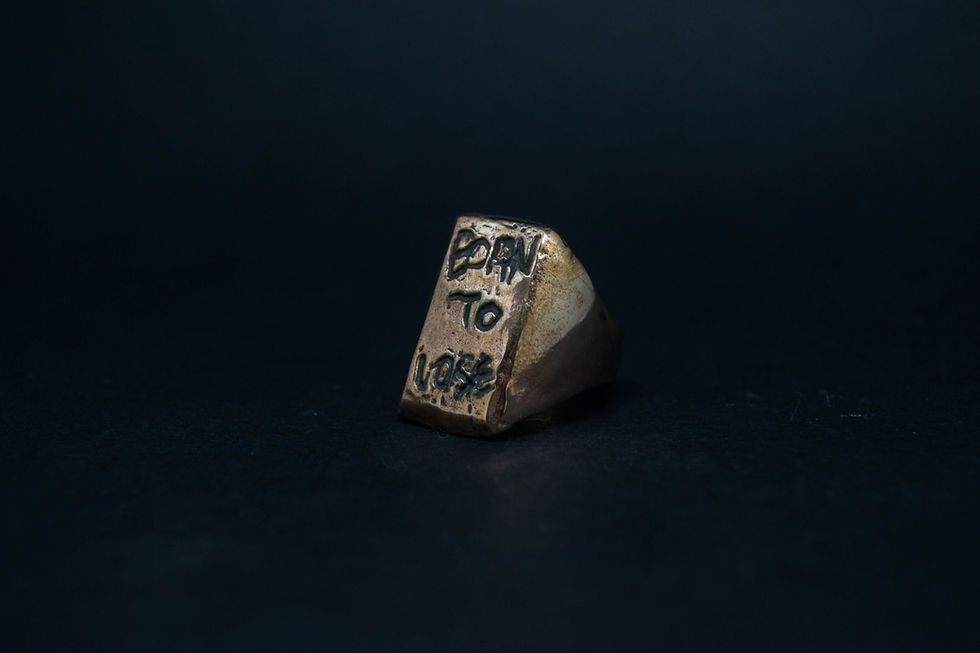Miniatura: Born To Lose
