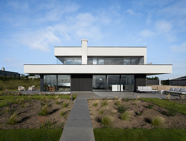 Beach House High Res (5 of 17).jpg