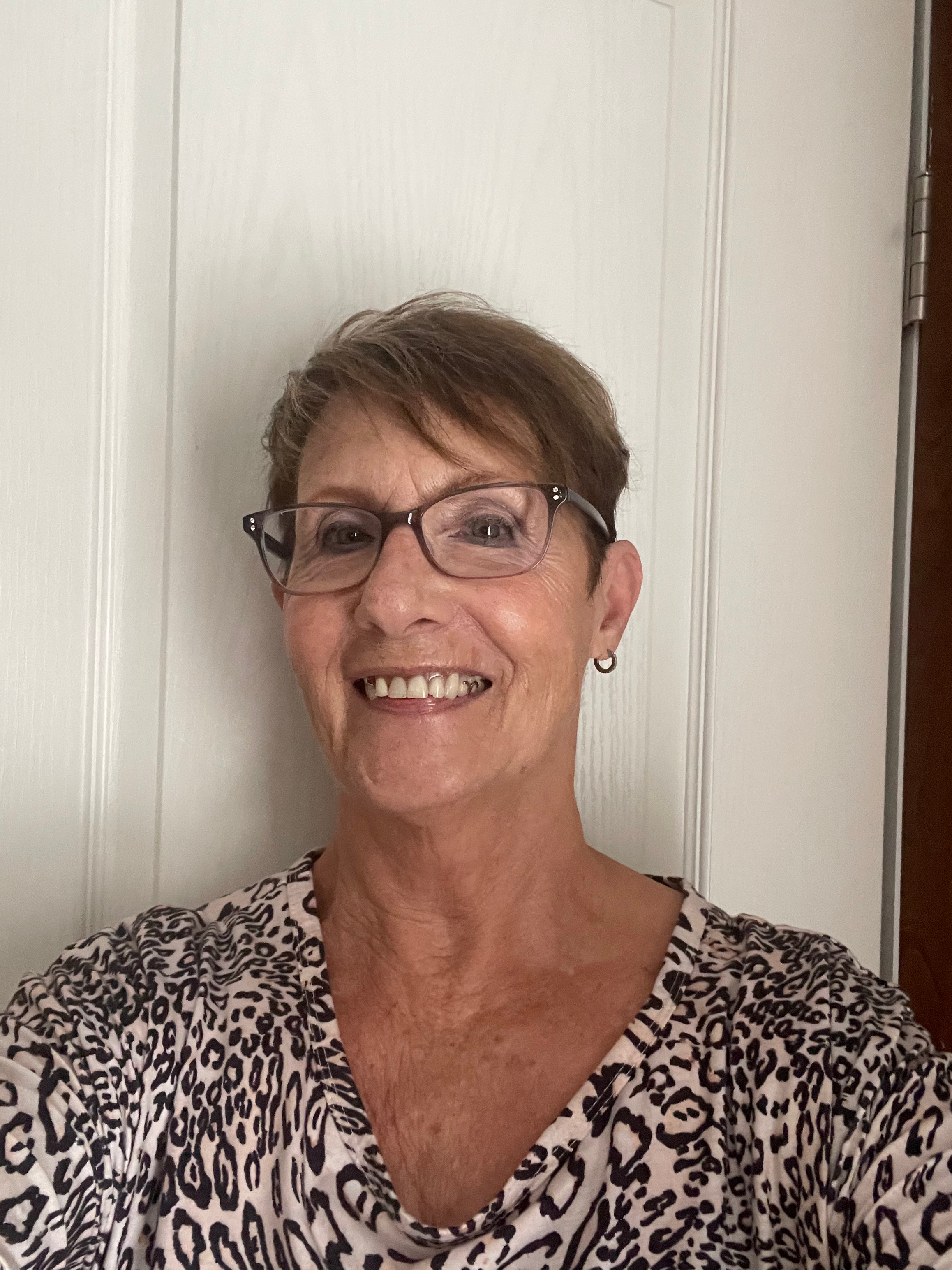 Writer: Reiki With Leona