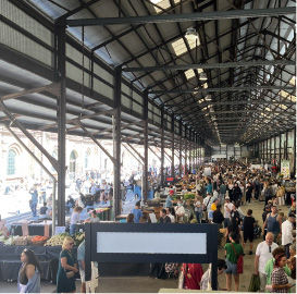 Carriageworks:鉄道倉庫をリノベしたマーケット