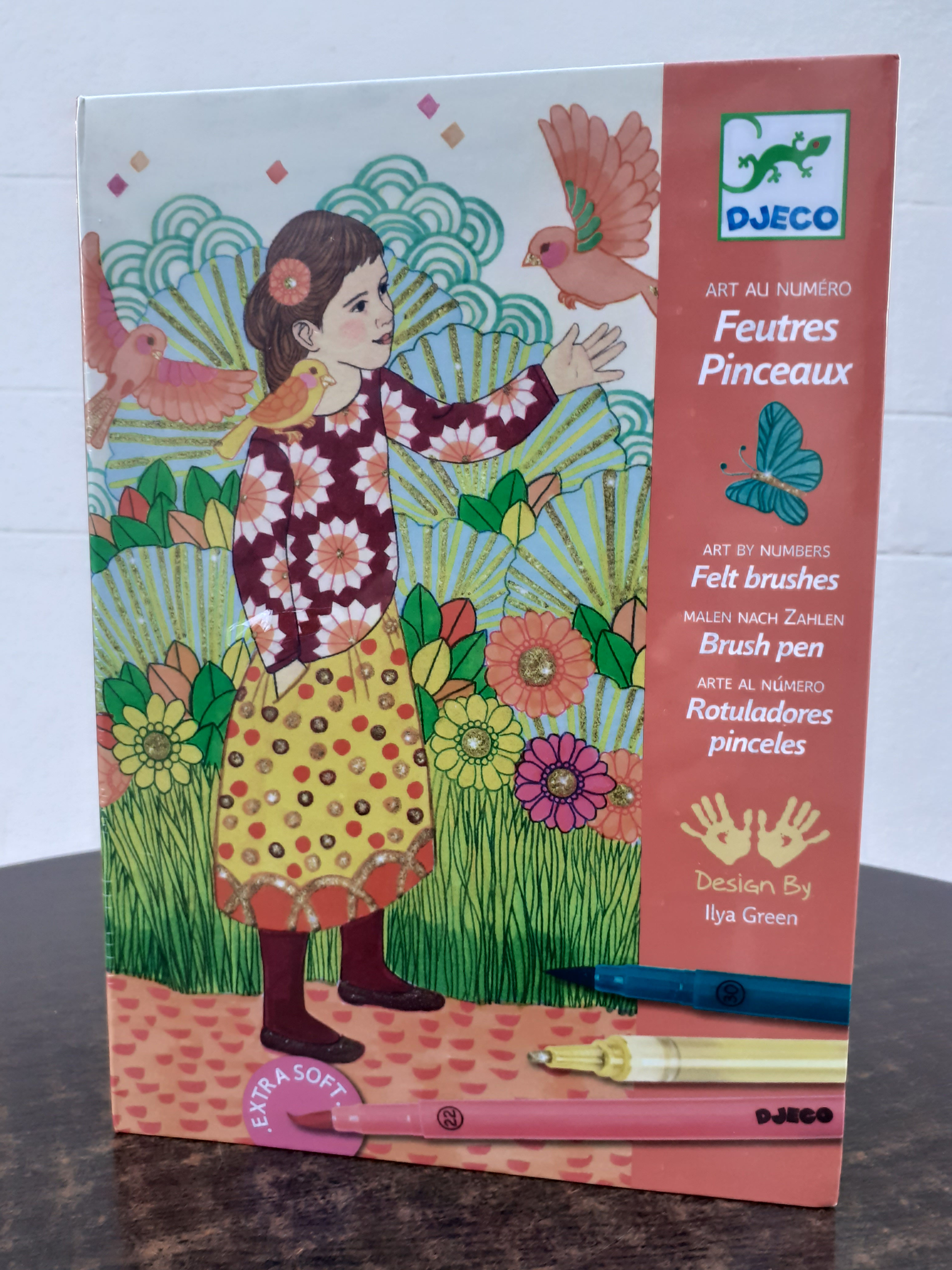 Feutres pinceaux : Sous le charme