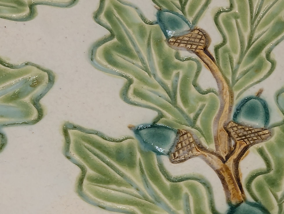 Thumbnail: Oak leaves and acorns bowl