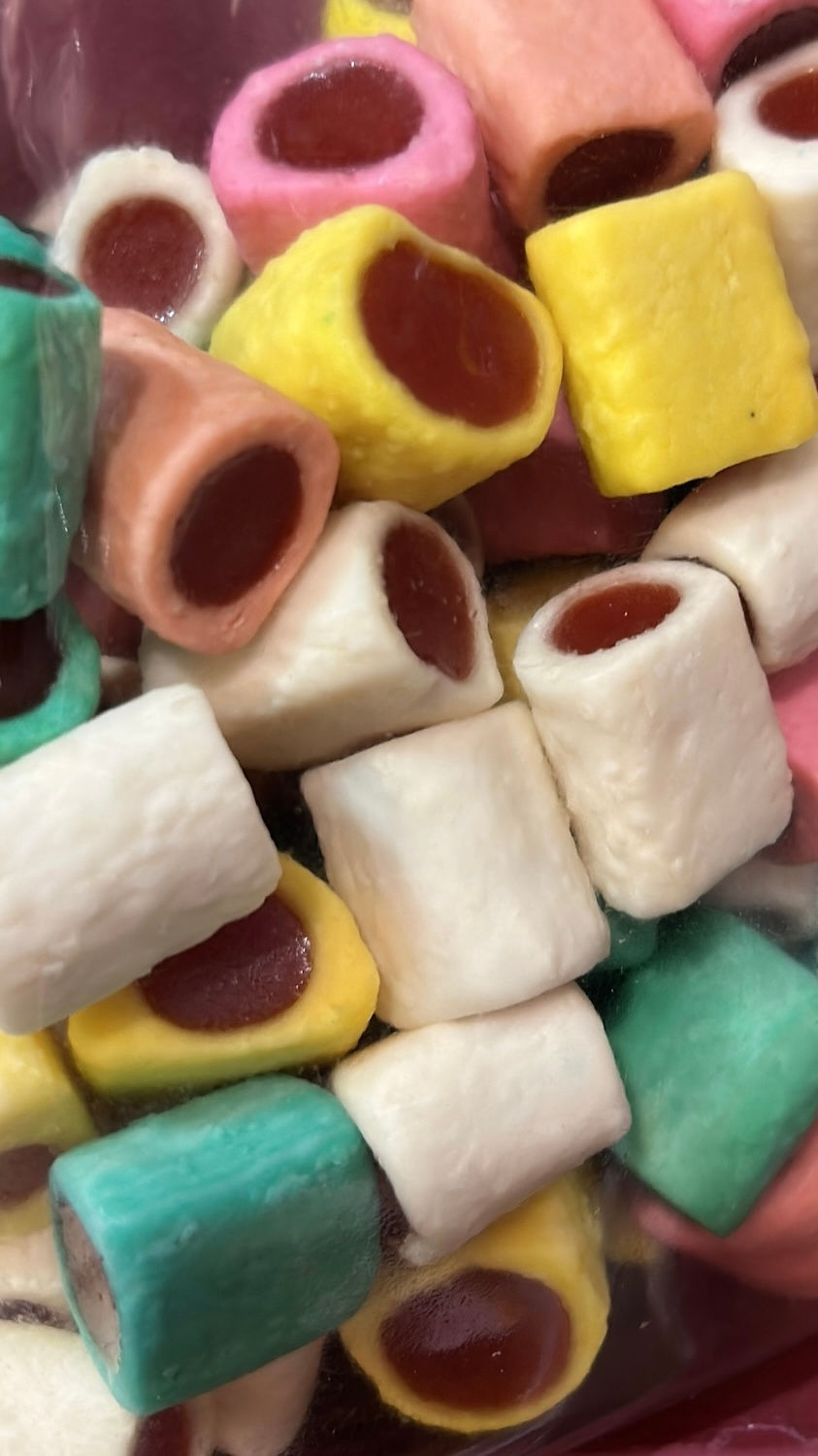 Fruit liquorice bites