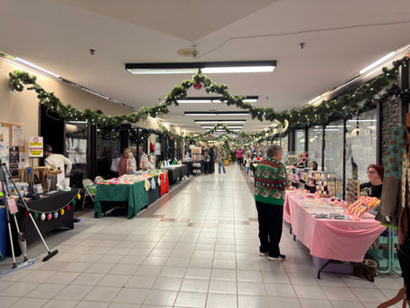Annual Hallway Of Handicrafts Brings Holiday Cheer To Lakeland Mall