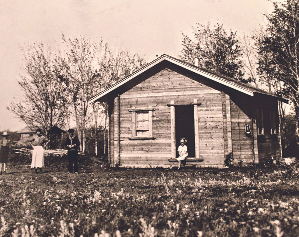 The Clandonald Colony CR 1926Piques National And International Interests