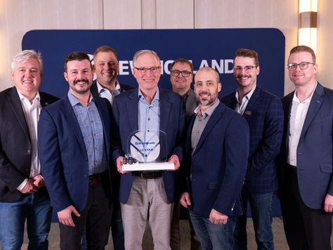 Webb’s Machinery Recognized By New Holland As A Leading North American Equipment Dealer With The 2025 Blue Star Dealer Standards Award