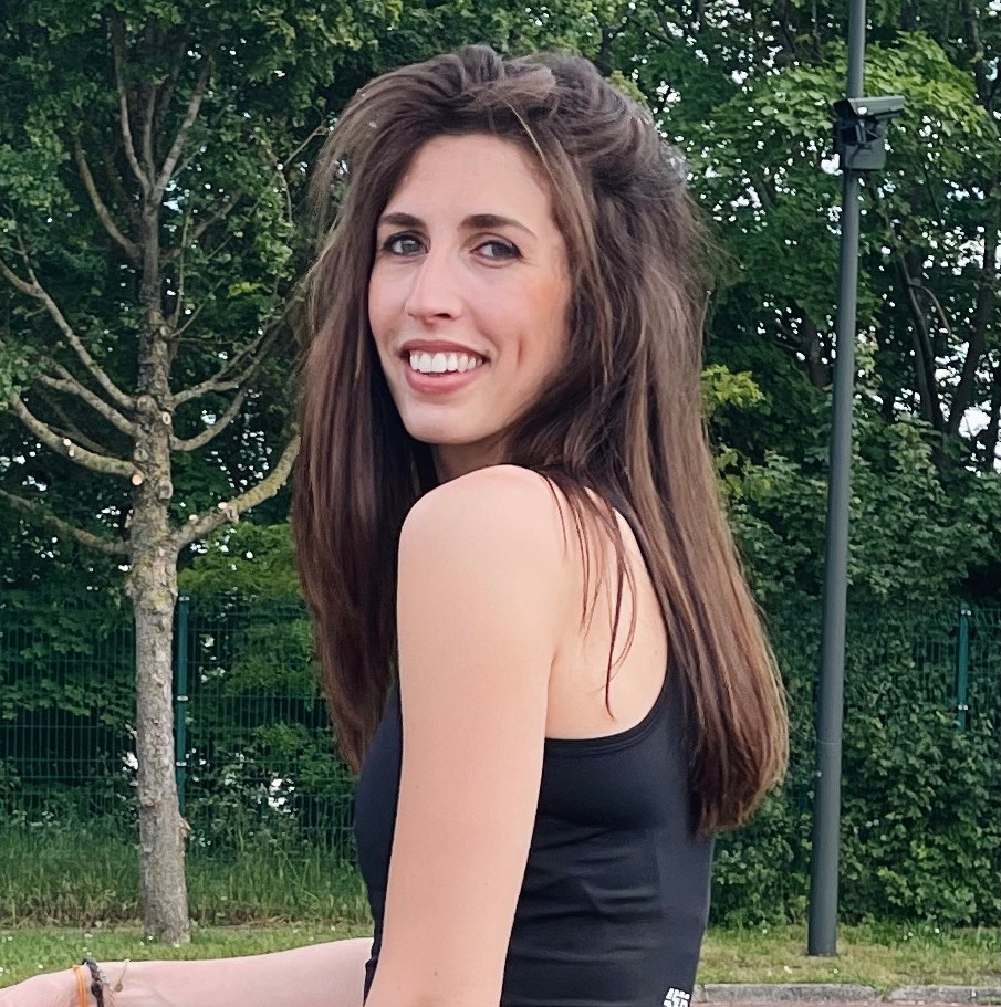julie.jpeg
