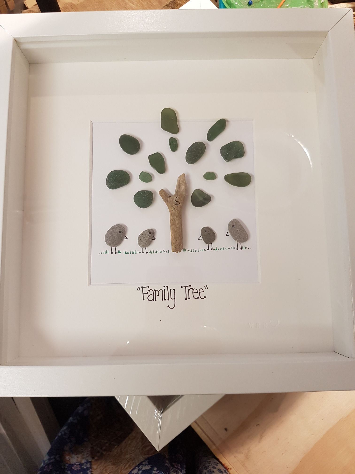 Family tree pebble art