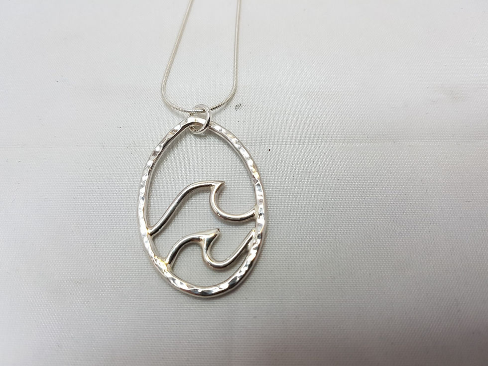 Double wave necklace
