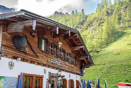 Munich Loop Hiking Mountain Hut