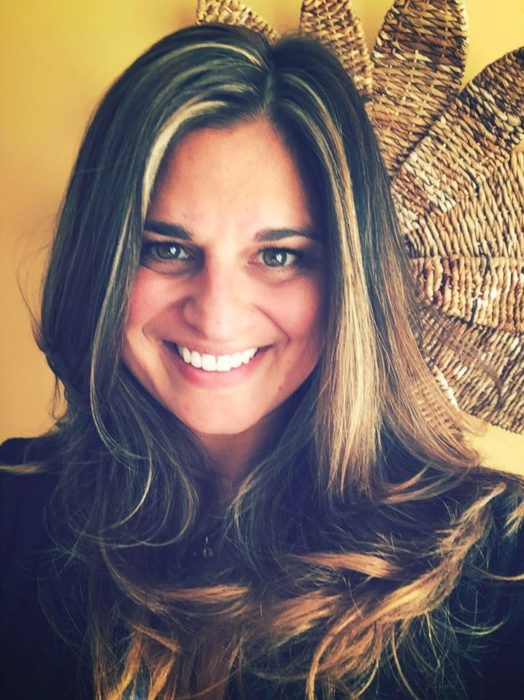 annika profile pic.png