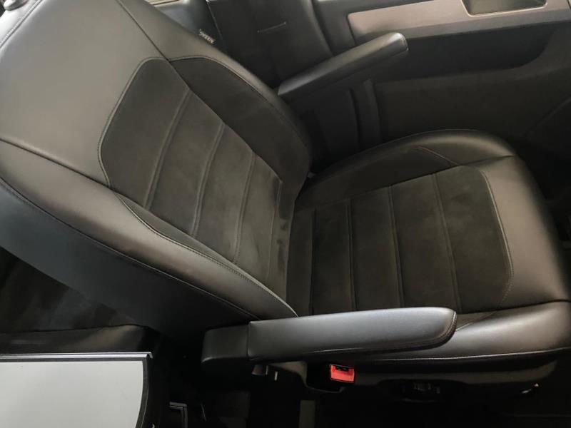 Thumbnail: 2017 Volkswagen Caravelle 2.0BiTDI Comfortline 