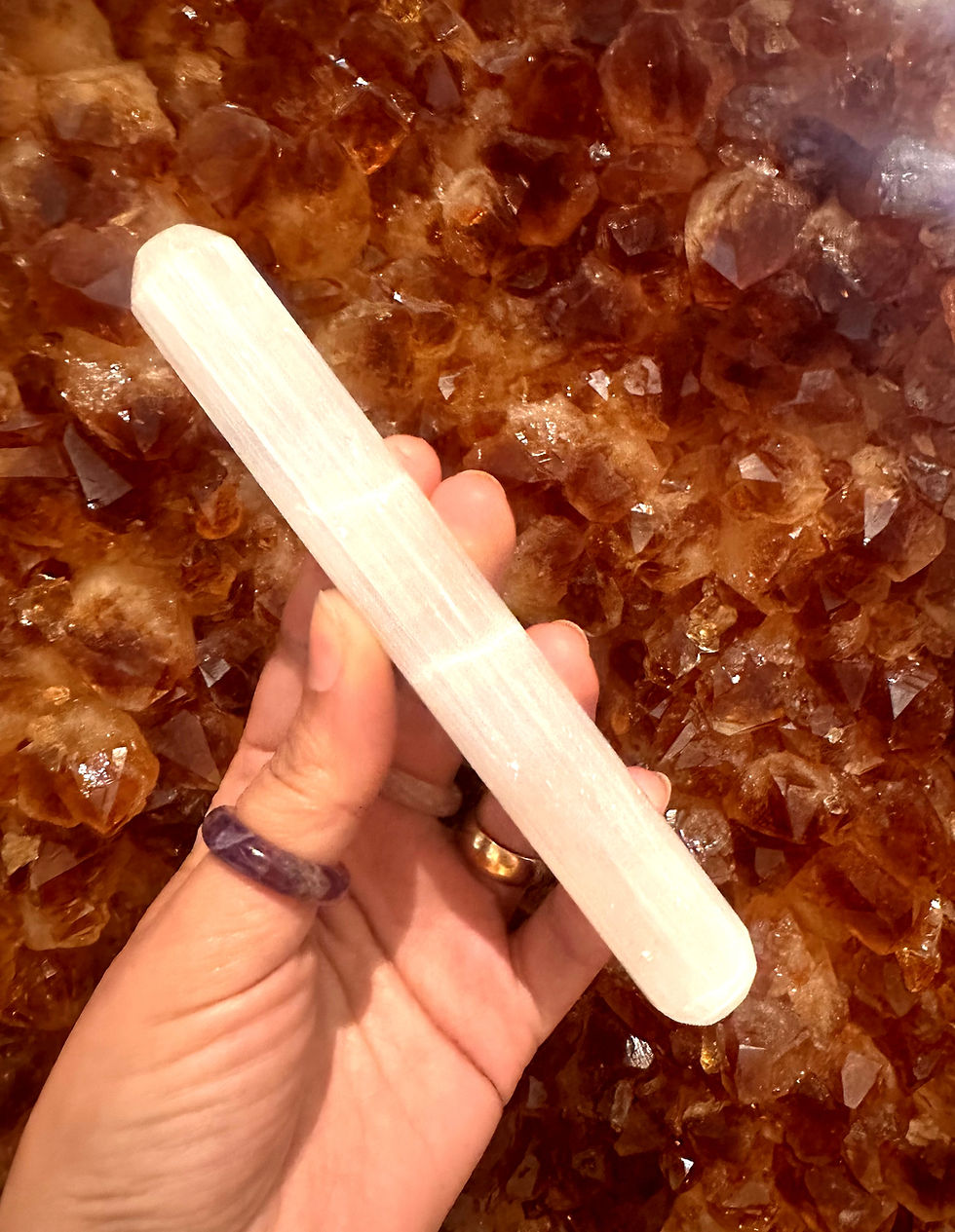 Thumbnail: Selenite Wand