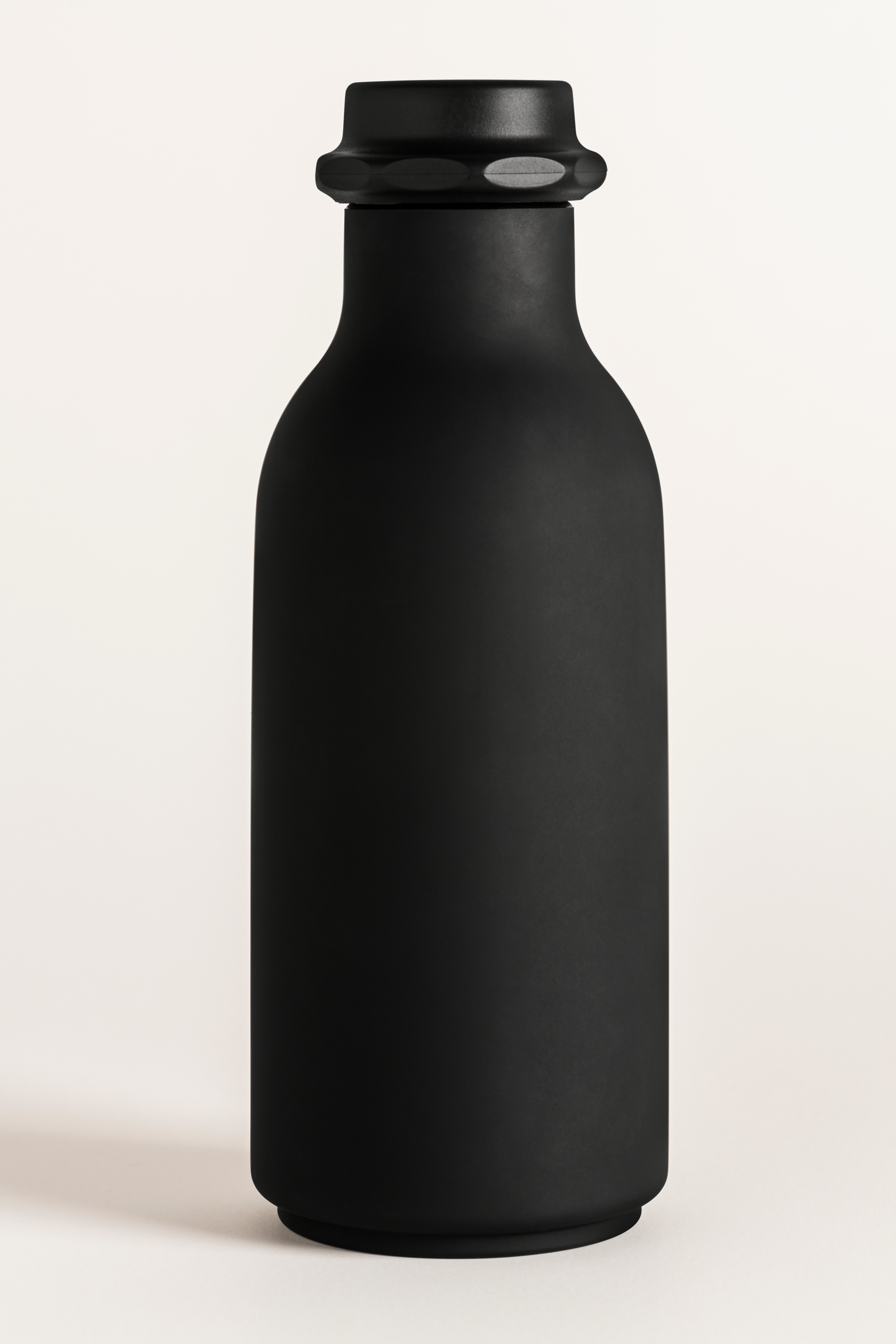 NOIR. Tumbler