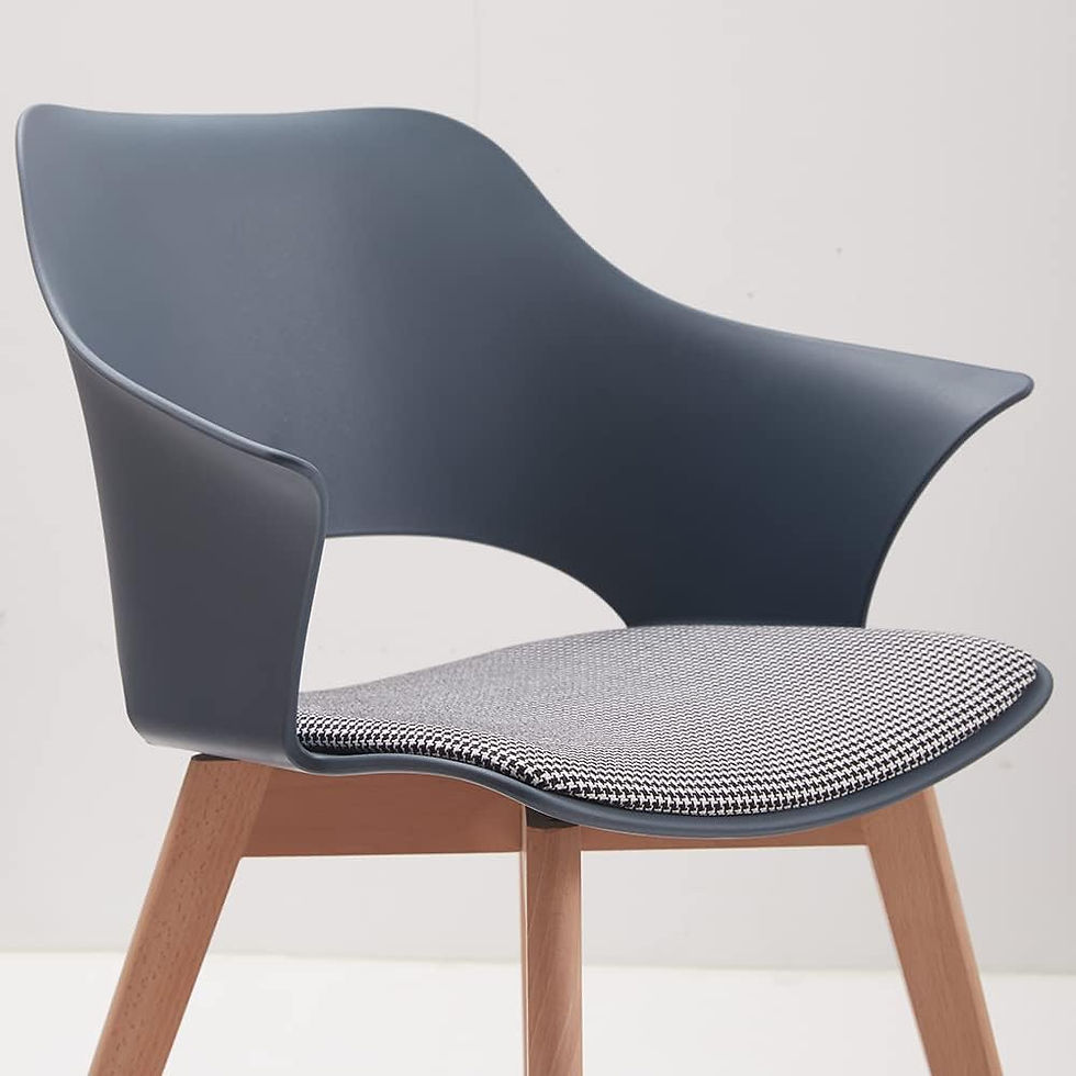 BenyLed Set di 4 sedie da pranzo con rivestimento in tessuto; Sedie da soggiorno Poltrone da salotto Design intagliato a cavità con braccioli (Blu)