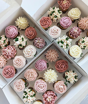 pink floral cupcakes 2.jpg