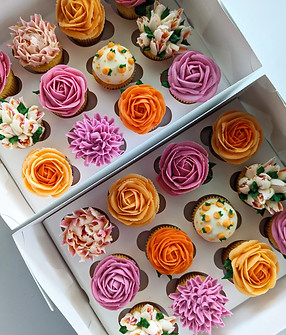 cutie floral cupcakes.jpg