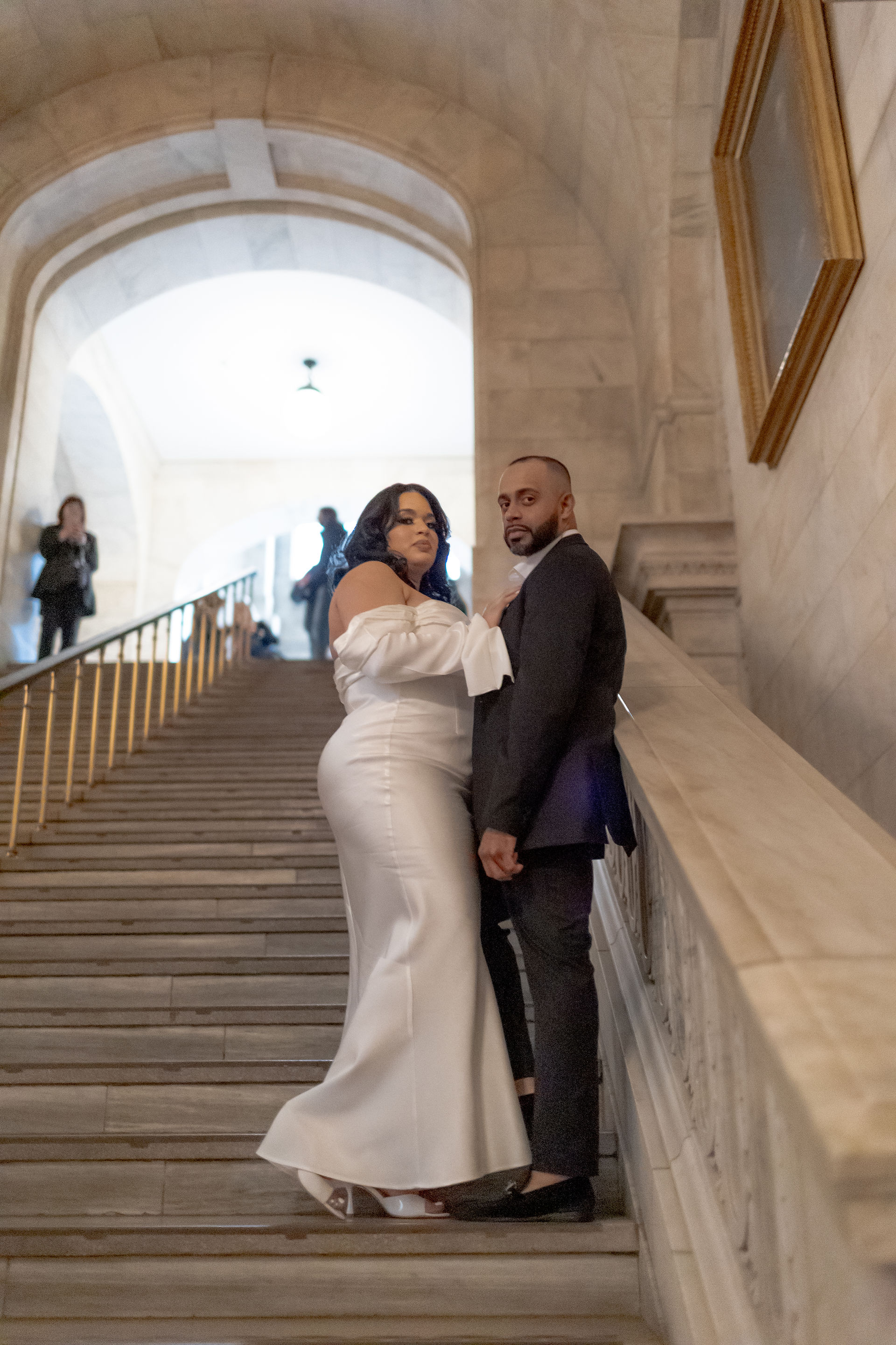 Beautiful engagement photo session at the NY public library