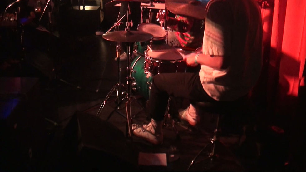 Telica performing The Dive at Ninety One Living Room London.MP4