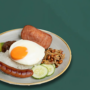 P2 Chicken Luncheon Meat & Chicken Hotdog Nasi Lemak