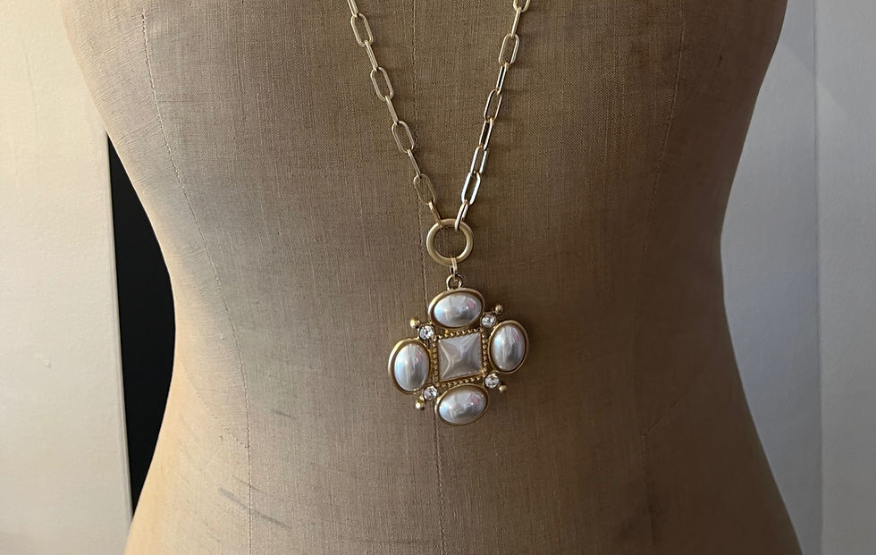 pearl necklace