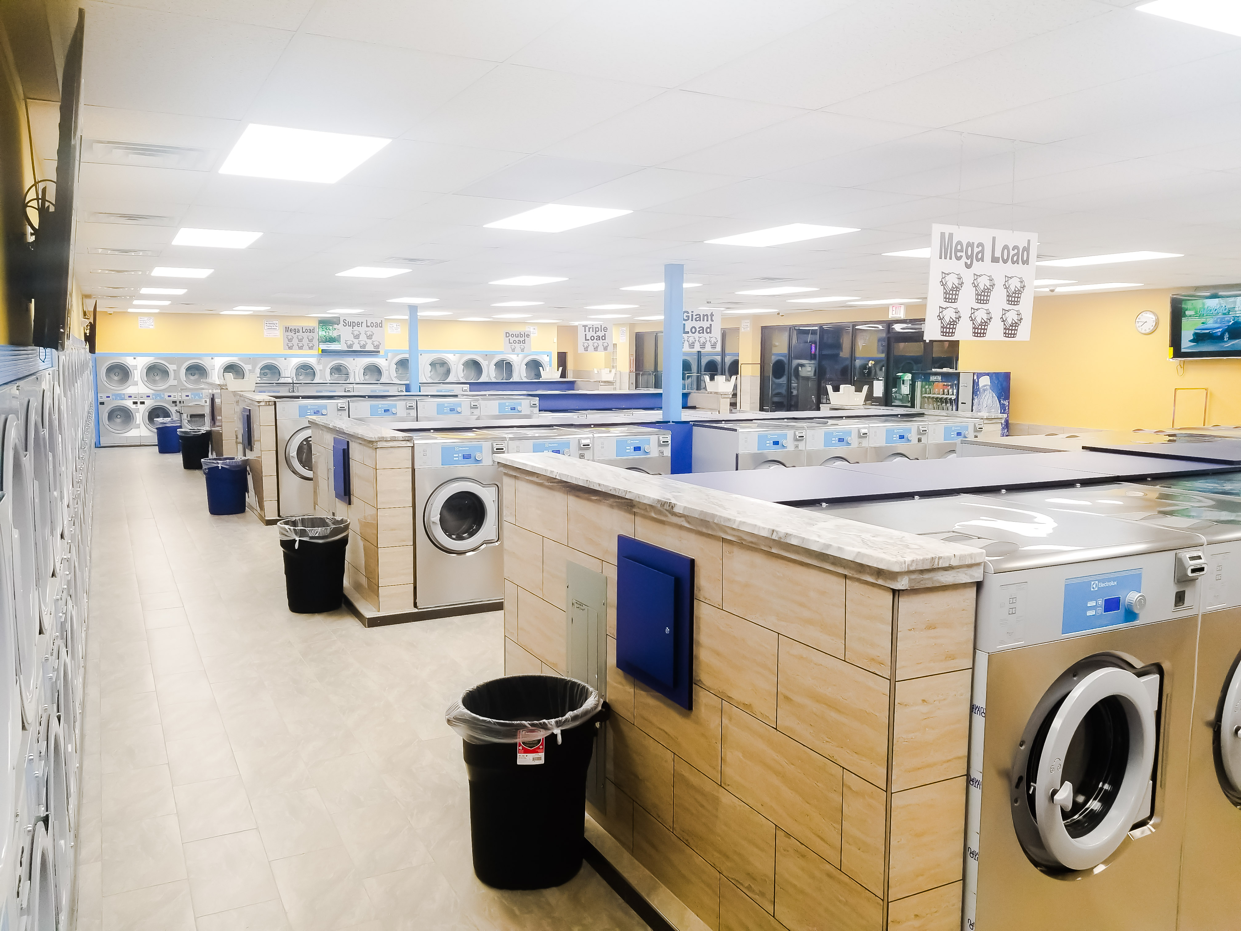 Home Chanan's Laundromat