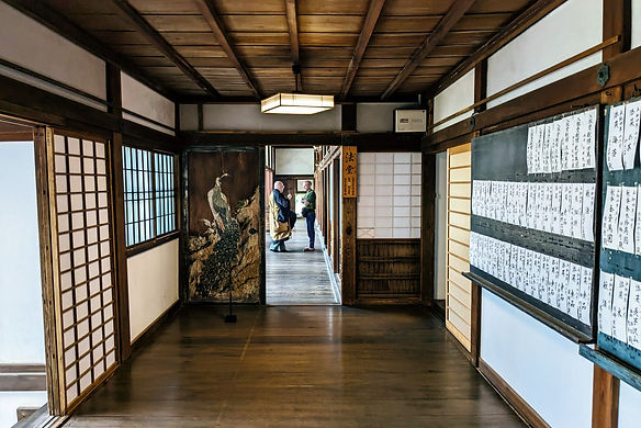 Méditation Zazen, Contemplation des Jardins, Visite guidée du Temple, Haïku, Kōan, Exposés sur le Bouddhisme : Votre journée en Compagnie d'un moine Zen français