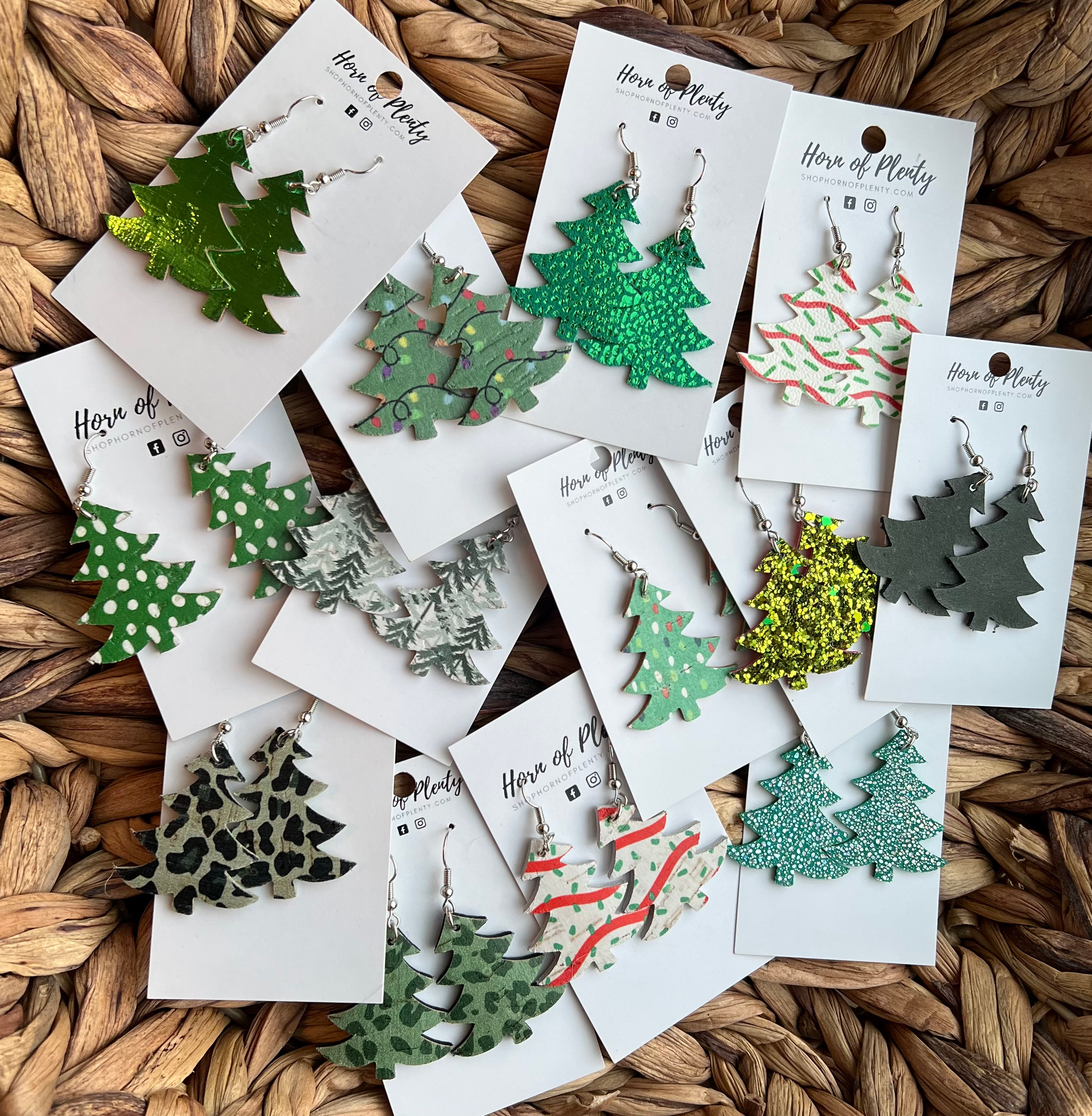 Christmas Tree dangle earrings 